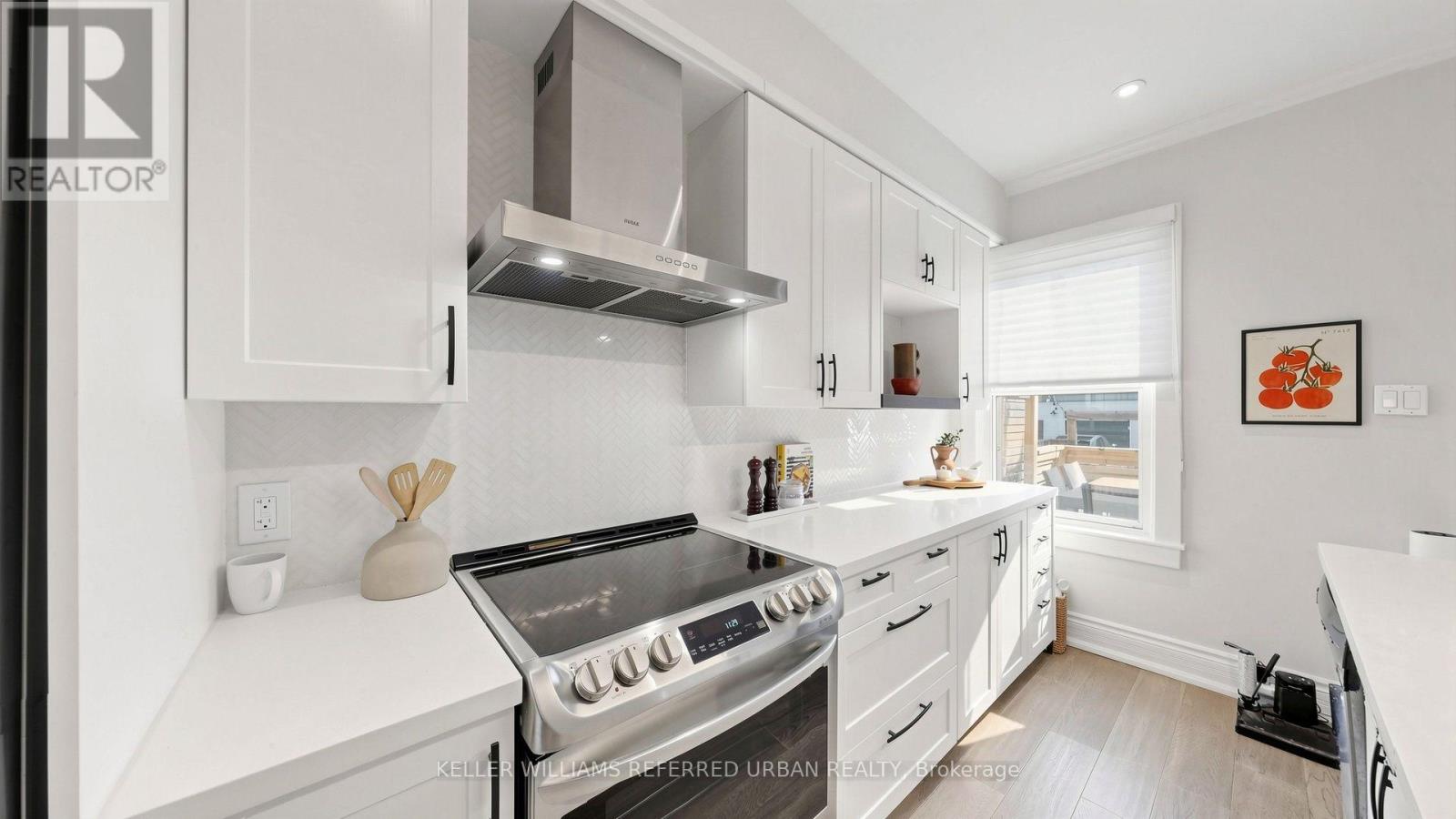 69 Coady Avenue, Toronto, Ontario  M4M 2Y9 - Photo 14 - E14097474