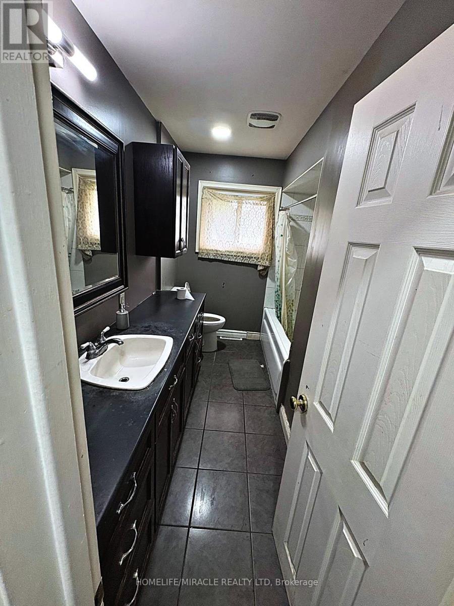 76 Switzer Drive, Oshawa, Ontario  L1G 3J4 - Photo 21 - E14097496
