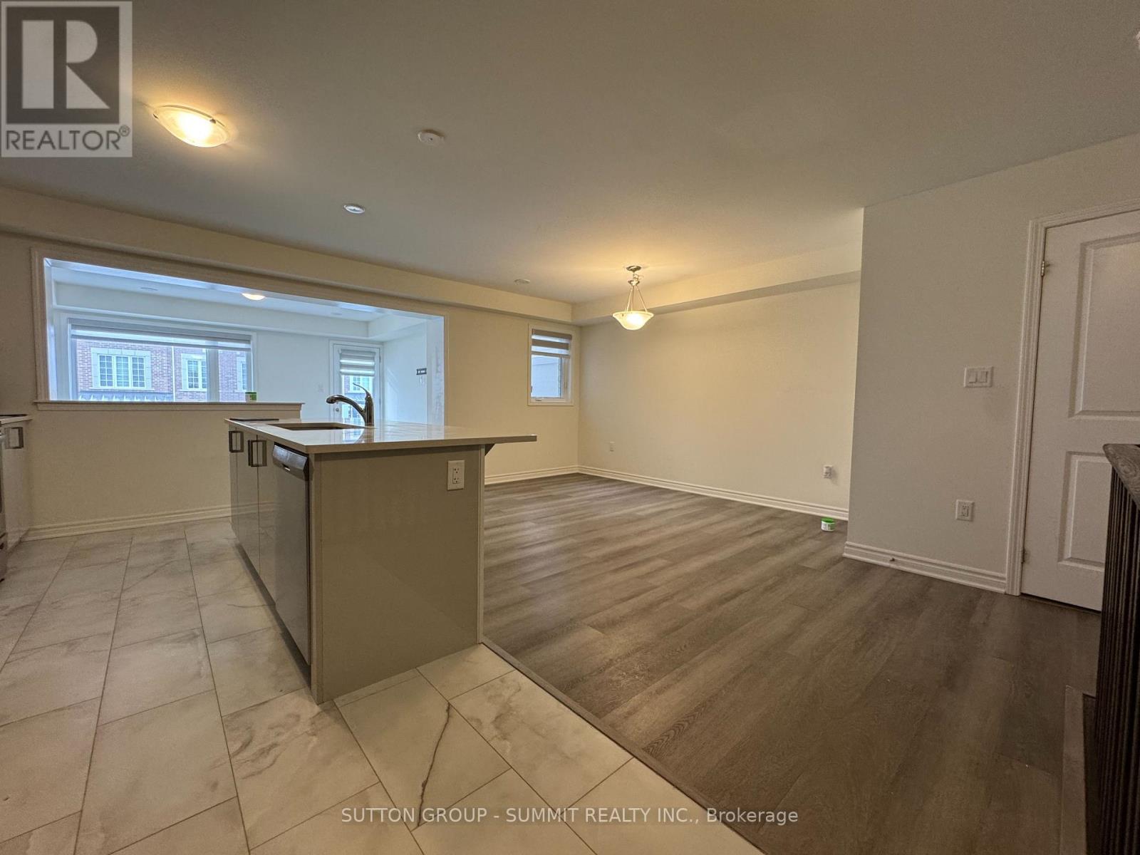 3355 Thunderbird Prom, Pickering, Ontario  L1X 0N1 - Photo 14 - E14097578