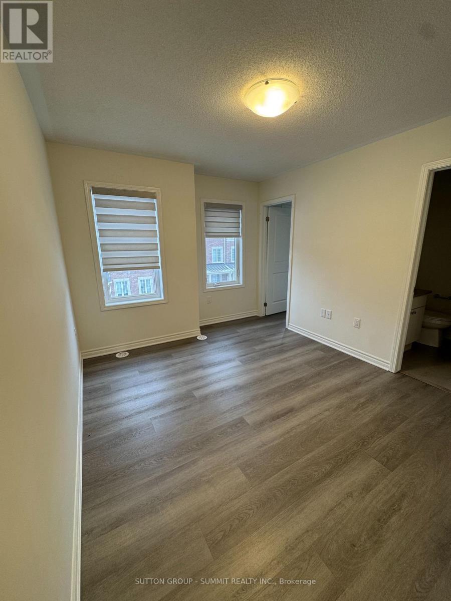 3355 Thunderbird Prom, Pickering, Ontario  L1X 0N1 - Photo 31 - E14097578