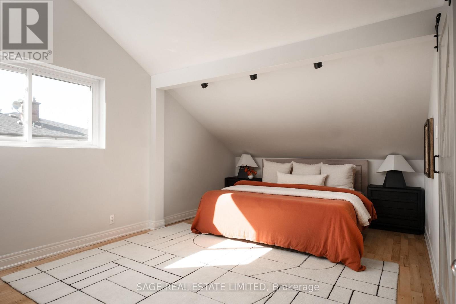 35 Chapman Avenue, Toronto, Ontario  M4B 1C4 - Photo 25 - E14097584