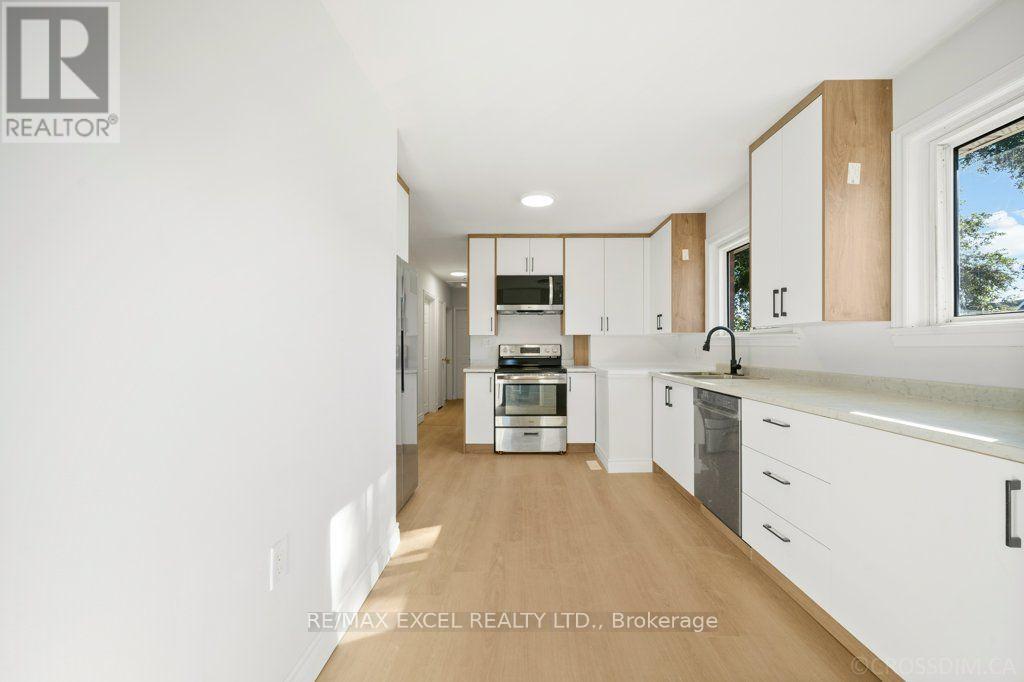65 Wilson Road N, Oshawa, Ontario  L1G 6E1 - Photo 10 - E14097612