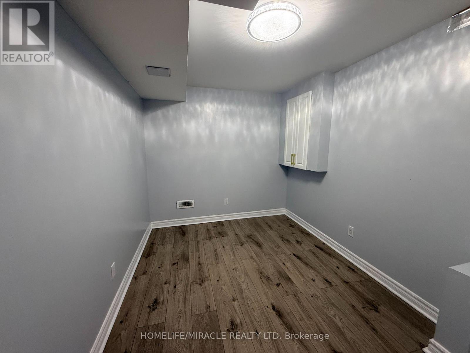 1301 Apollo Street, Oshawa, Ontario  L1K 3E6 - Photo 31 - E14097644