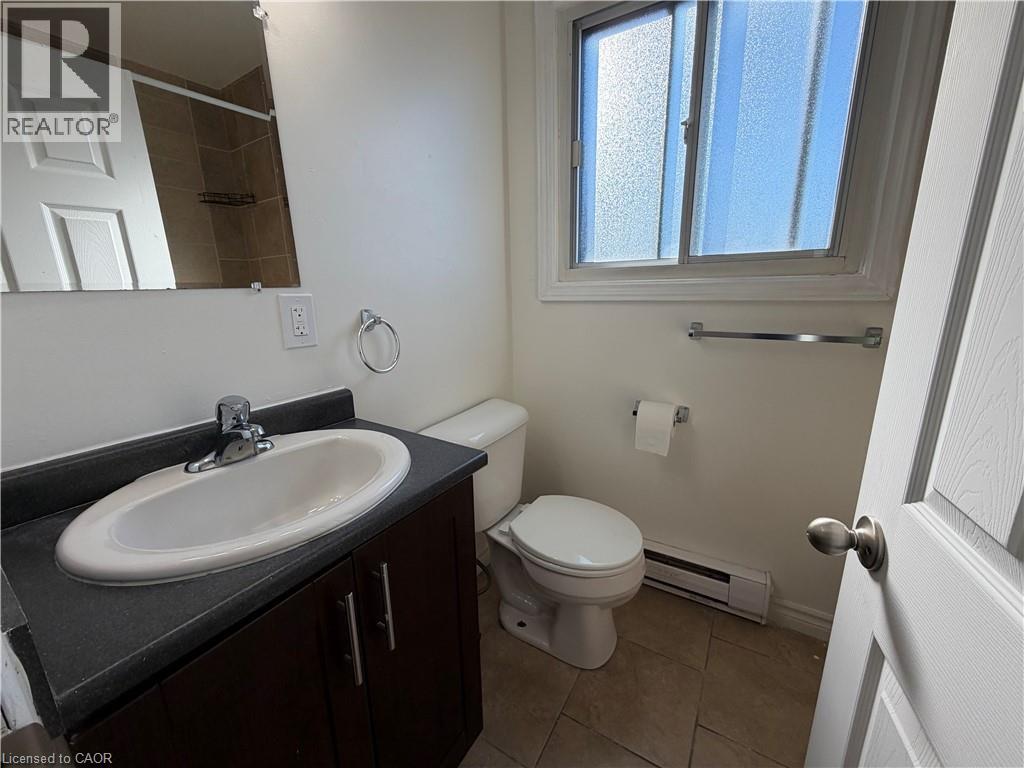 416 Lancaster Street W Unit# 9, Kitchener, Ontario  N2H 4V9 - Photo 5 - 40852184