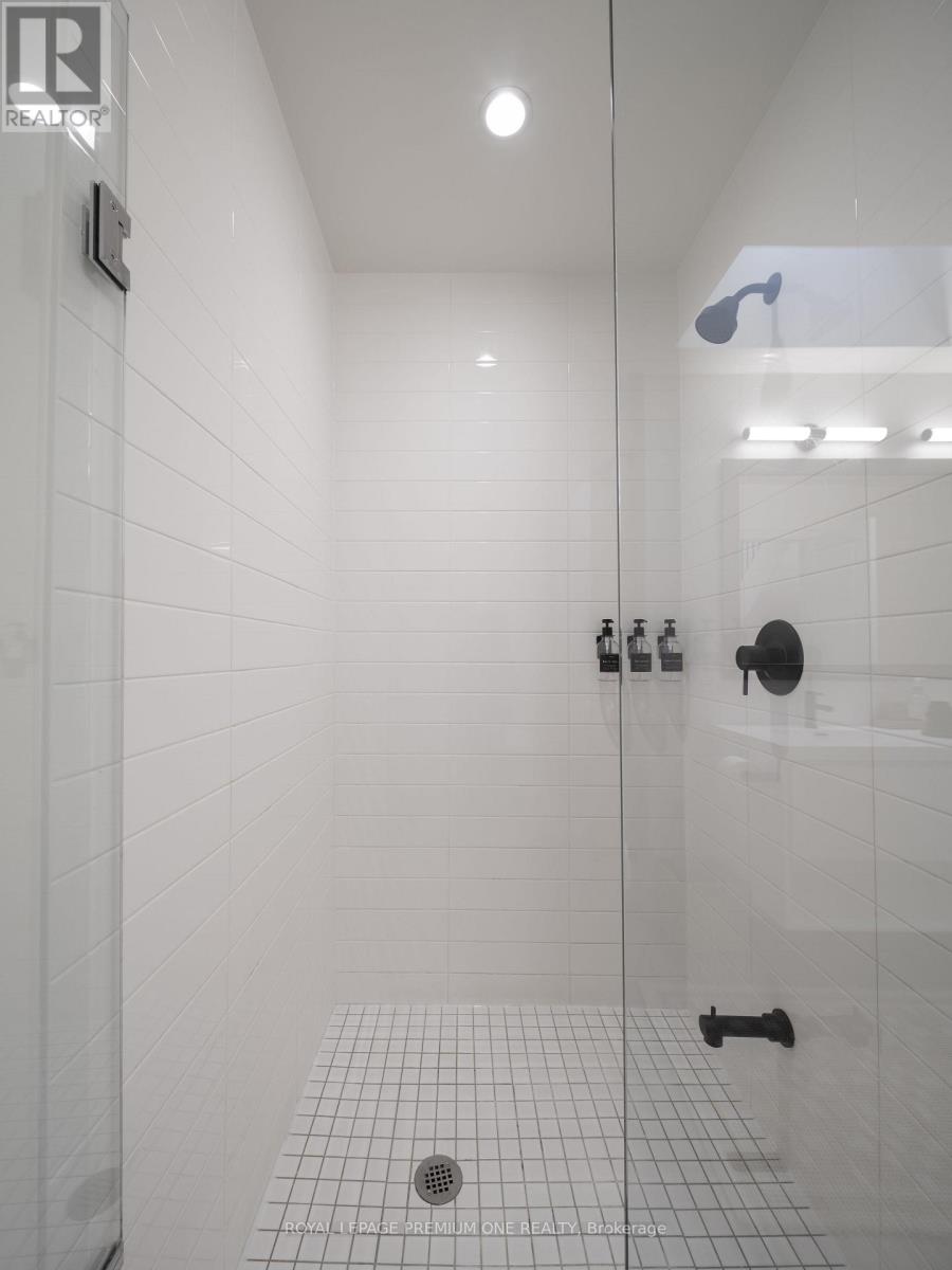 4 - 1145 Ossington Avenue N, Toronto, Ontario  M6G 0A3 - Photo 21 - C14093266