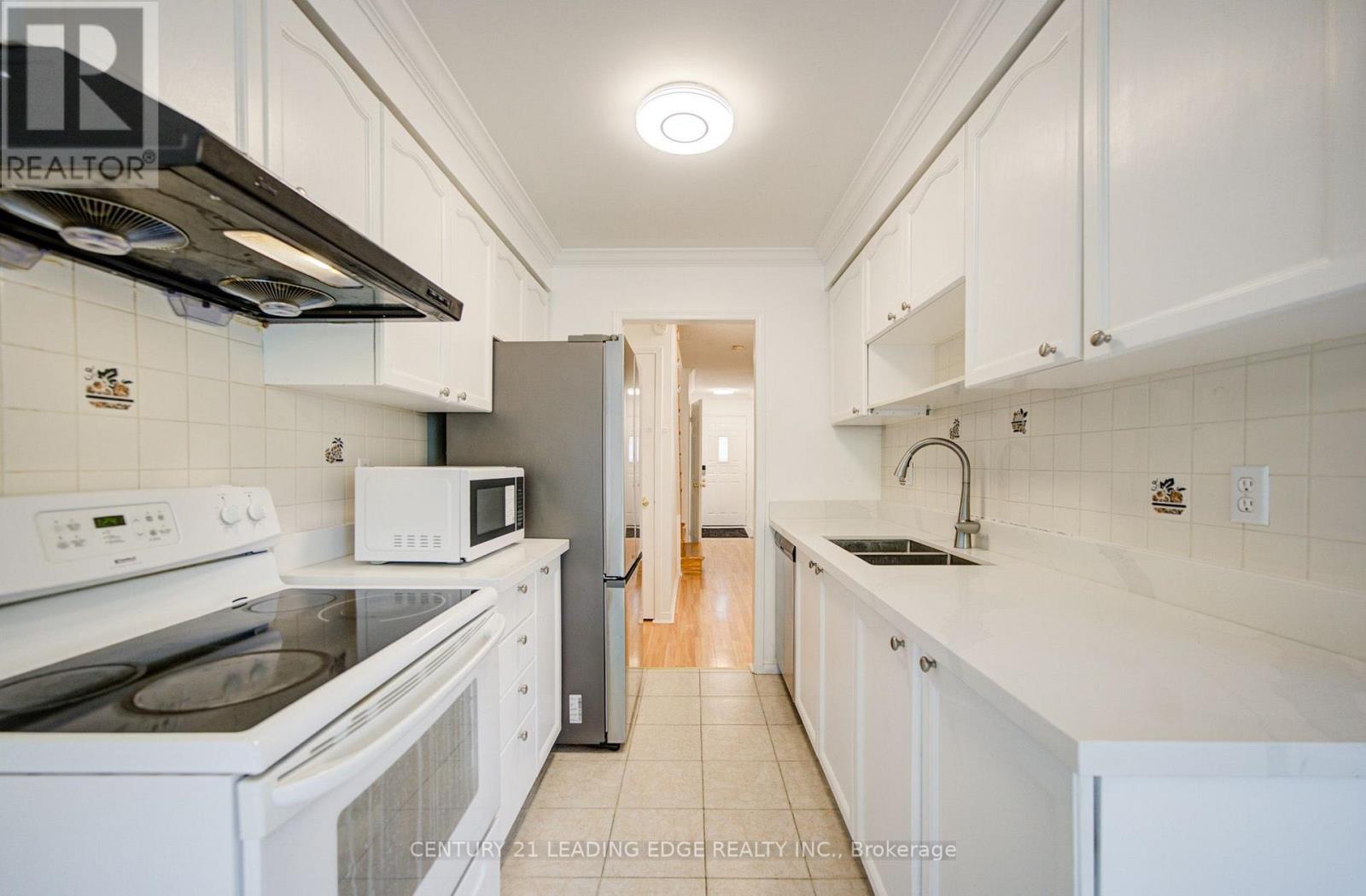 50 - 550 Steddick Court, Mississauga, Ontario  L5R 3S8 - Photo 8 - W13657410