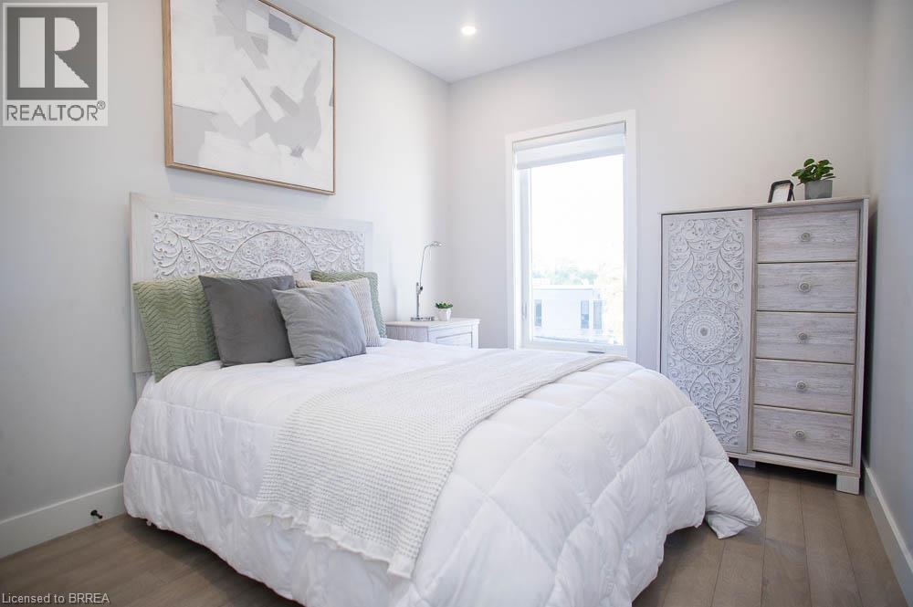 4a Harris Avenue, Brantford, Ontario  N3R 2E9 - Photo 21 - 40872503
