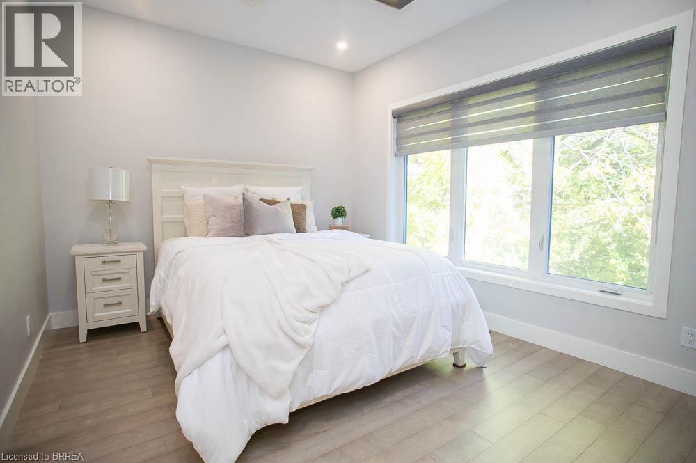 4a Harris Avenue, Brantford, Ontario  N3R 2E9 - Photo 18 - 40872503