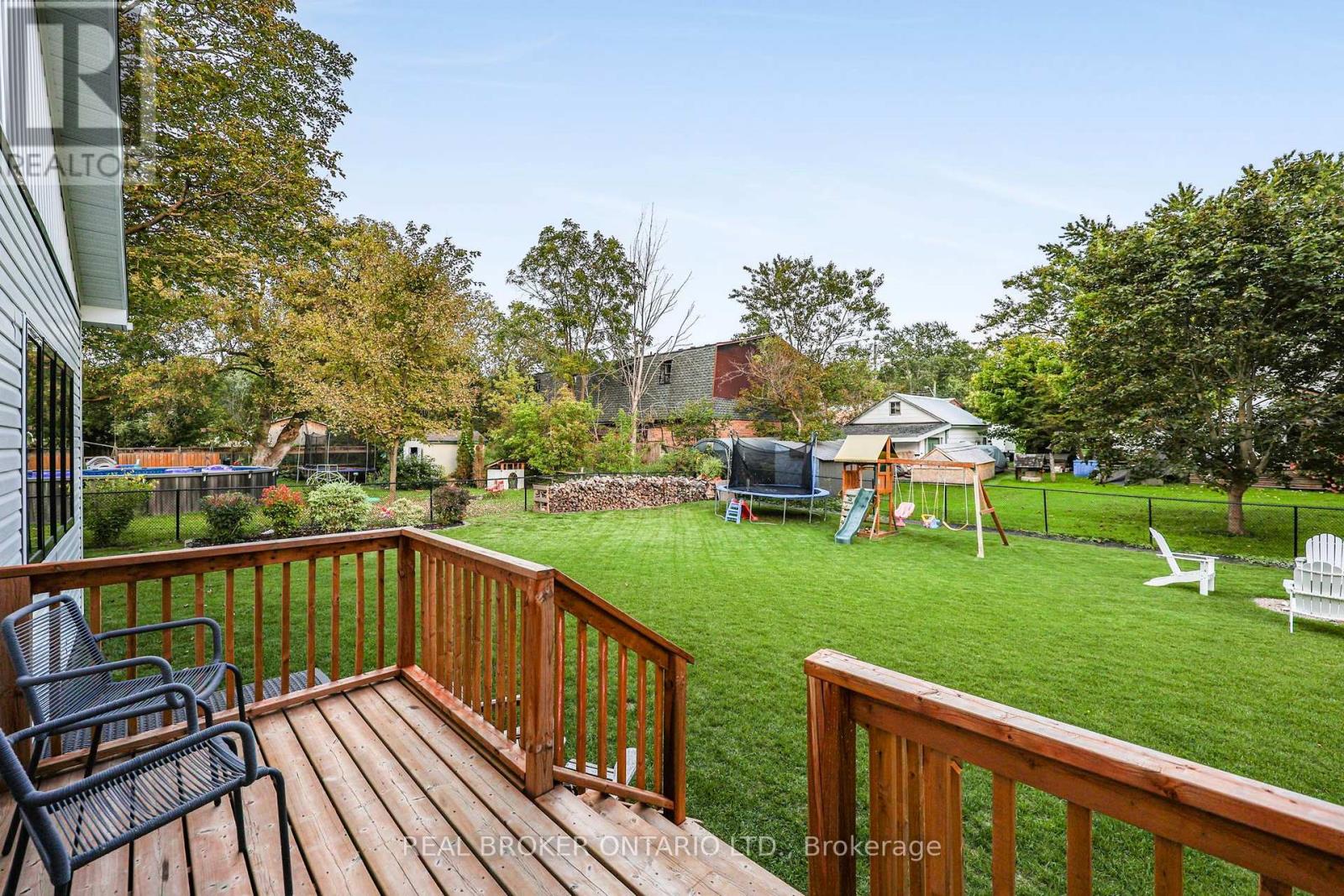 17 Mill Street, East Gwillimbury (Mt Albert), Ontario  L0G 1M0 - Photo 31 - N14097564