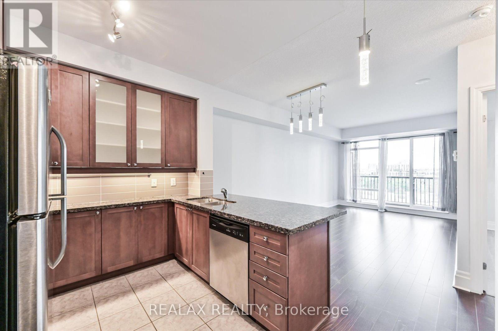 801 - 131 Upper Duke Crescent, Markham (Unionville), Ontario  L6G 0C9 - Photo 2 - N14097576