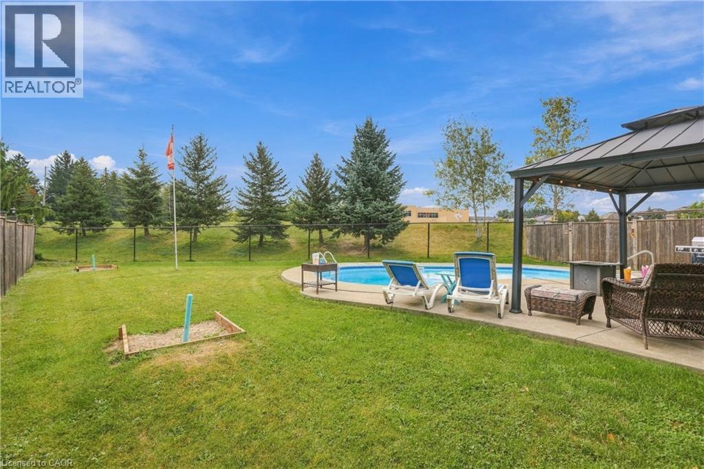 240 Emick Drive, Hamilton, Ontario  L9K 0E1 - Photo 36 - 40867148