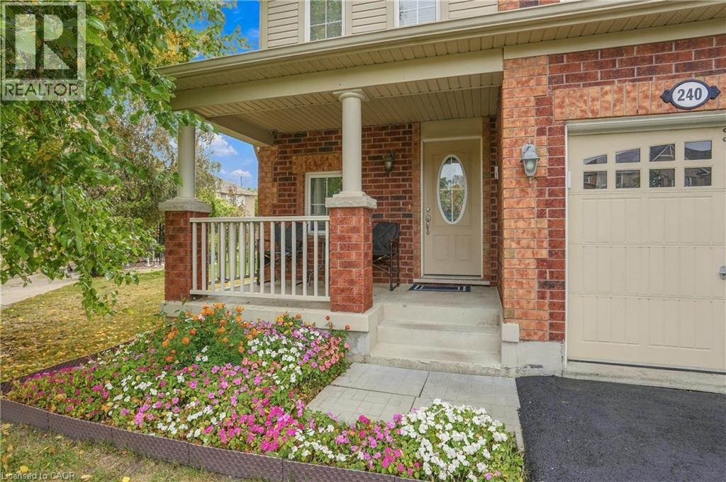 240 Emick Drive, Hamilton, Ontario  L9K 0E1 - Photo 5 - 40867148