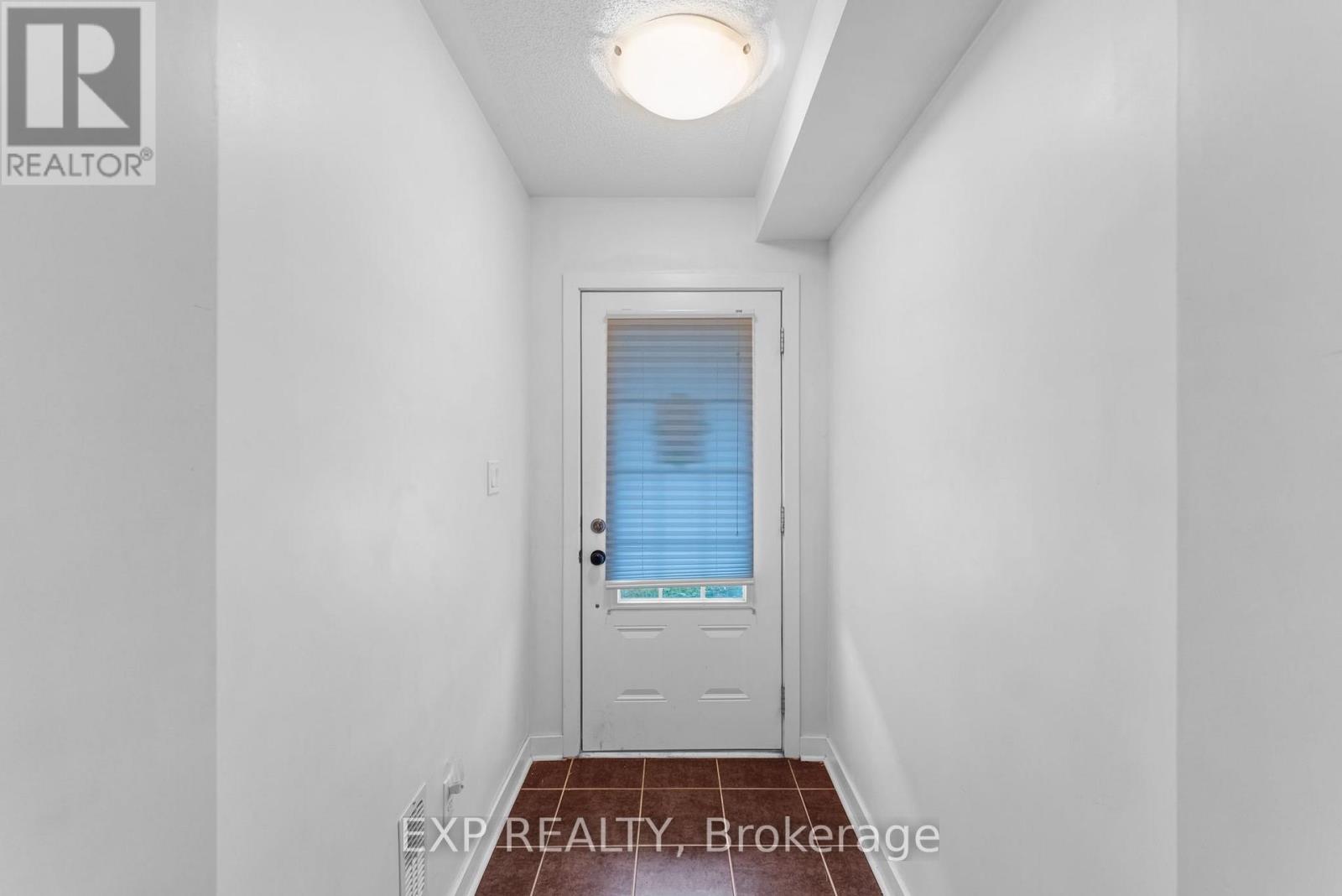 20 - 91 Coughlin Road, Barrie (Holly), Ontario  L4N 0L6 - Photo 4 - S14097514