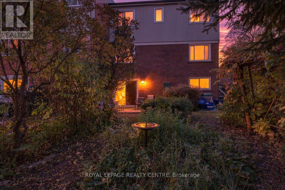 3581 Ash Row Crescent, Mississauga, Ontario  L5L 1K3 - Photo 34 - W14097452