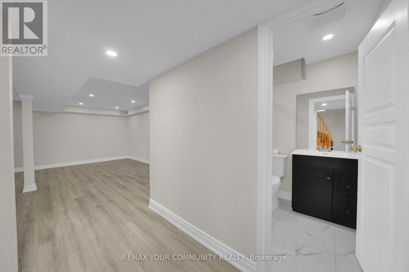 118 Waterbury Street, Caledon (Bolton East), Ontario  L7E 2G1 - Photo 43 - W14097526