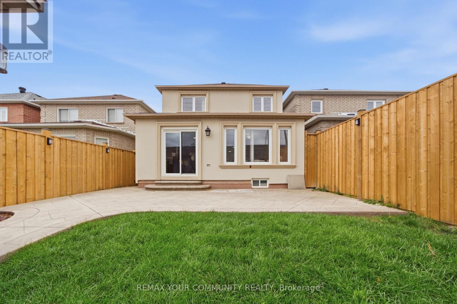 118 Waterbury Street, Caledon (Bolton East), Ontario  L7E 2G1 - Photo 47 - W14097526