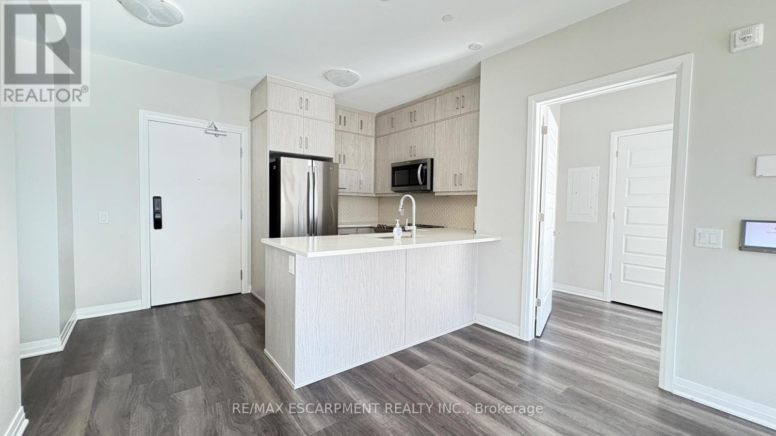 507 - 95 Dundas Street W, Oakville, Ontario  L6M 5N4 - Photo 7 - W14097628