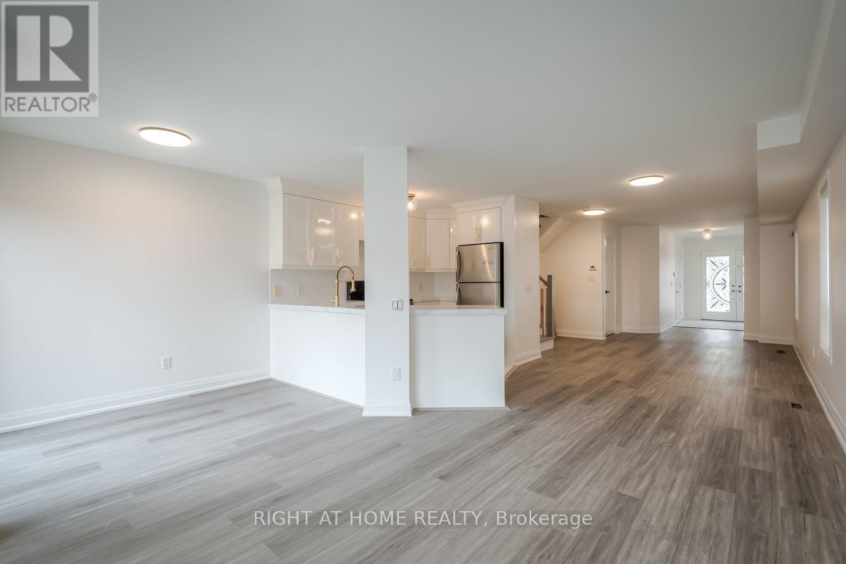 7401 Village Walk, Mississauga (Meadowvale Village), Ontario  L5W 1X6 - Photo 10 - W14097658