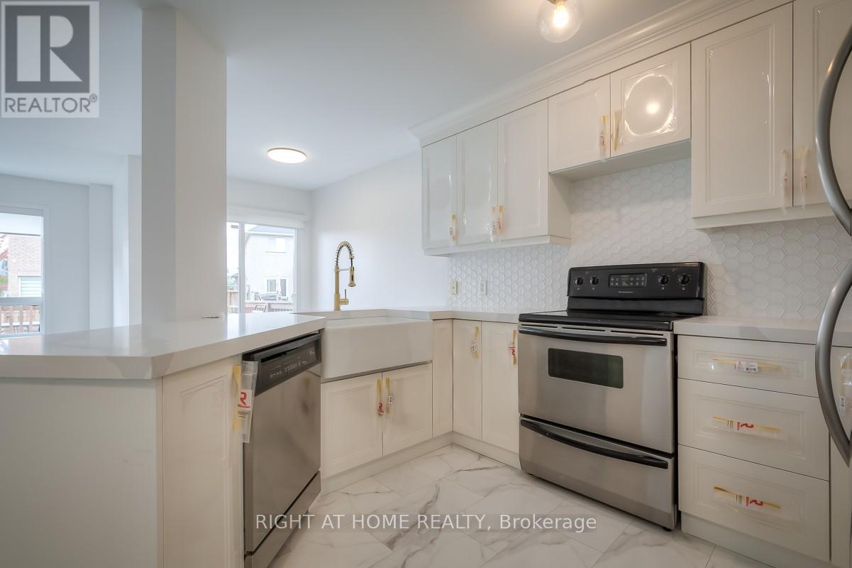 7401 Village Walk, Mississauga (Meadowvale Village), Ontario  L5W 1X6 - Photo 13 - W14097658