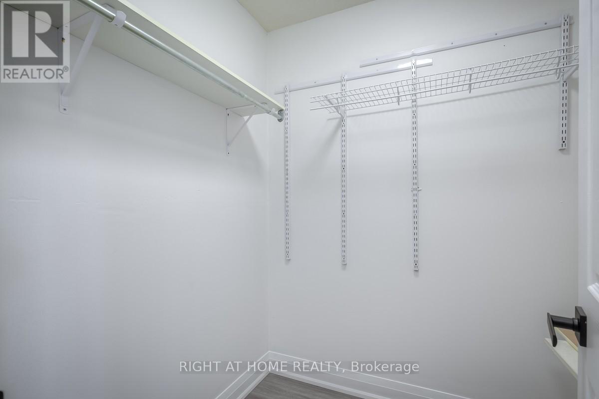 7401 Village Walk, Mississauga (Meadowvale Village), Ontario  L5W 1X6 - Photo 24 - W14097658