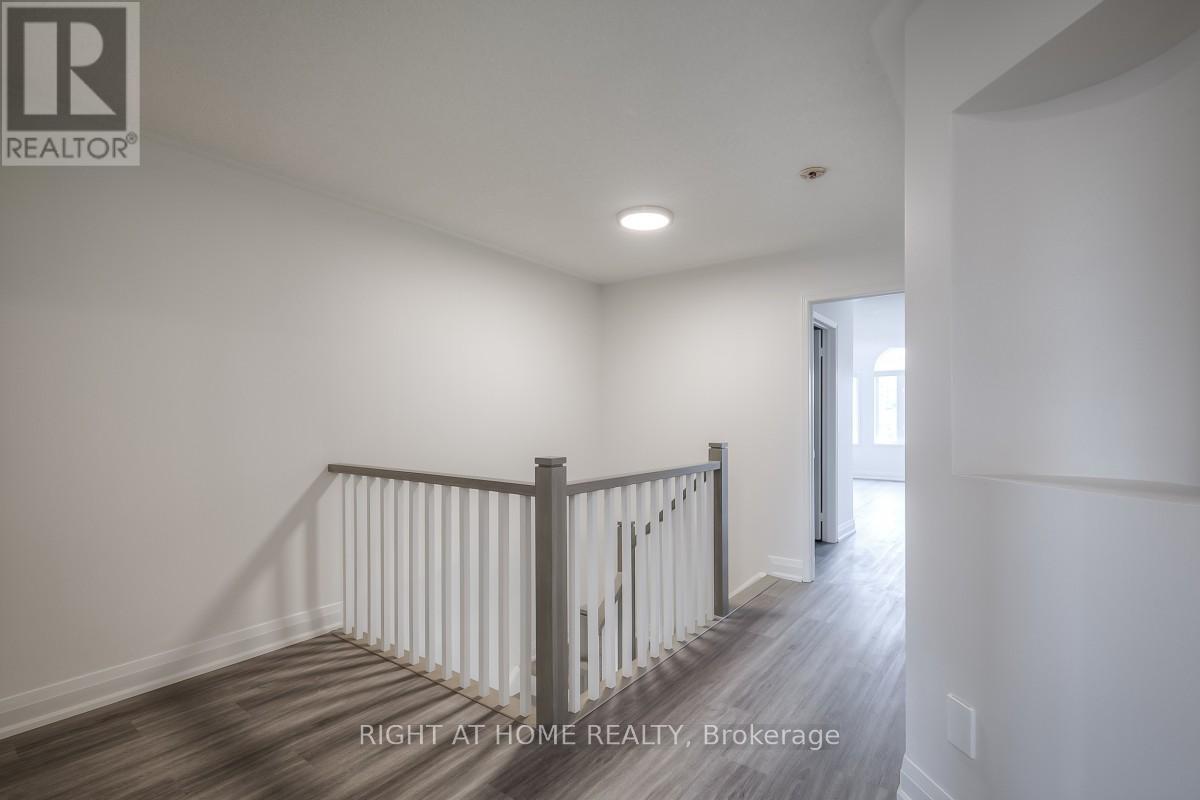 7401 Village Walk, Mississauga (Meadowvale Village), Ontario  L5W 1X6 - Photo 30 - W14097658