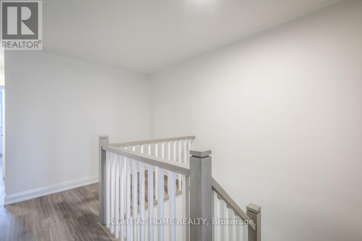 7401 Village Walk, Mississauga (Meadowvale Village), Ontario  L5W 1X6 - Photo 31 - W14097658