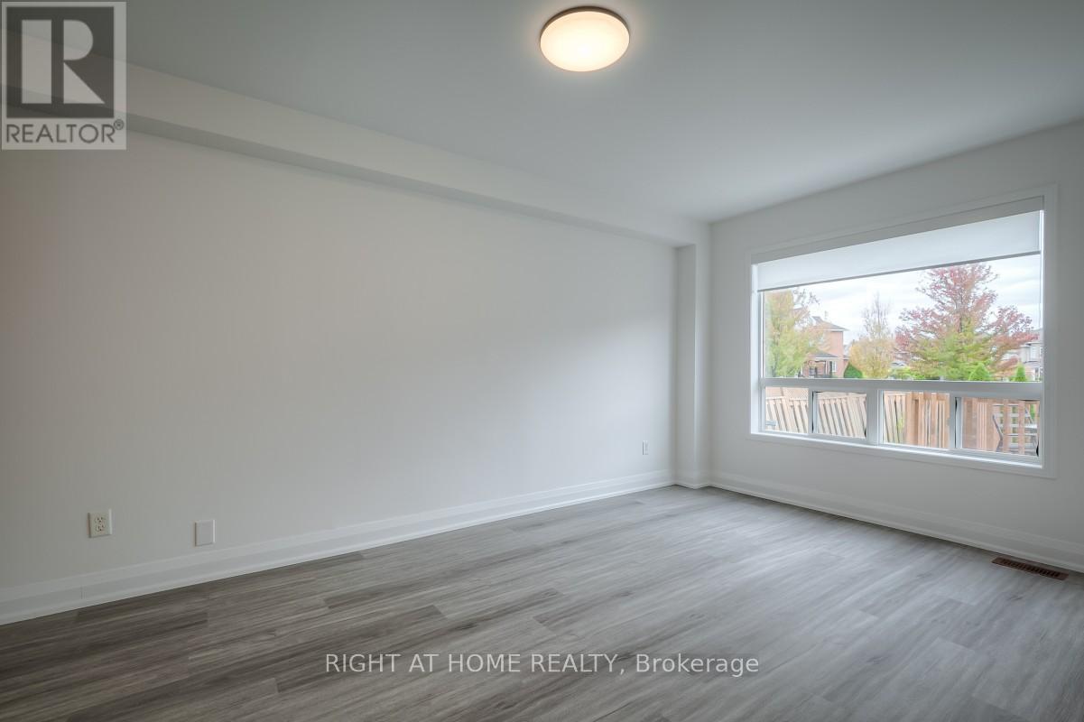 7401 Village Walk, Mississauga (Meadowvale Village), Ontario  L5W 1X6 - Photo 9 - W14097658
