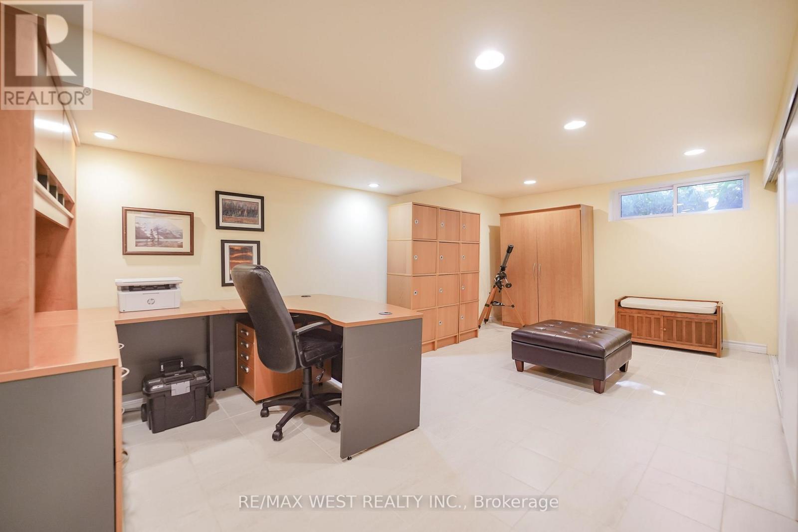 18 Nashland Avenue, Toronto (Princess-Rosethorn), Ontario  M9B 2V4 - Photo 15 - W14097668