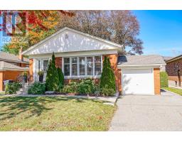 18 NASHLAND AVENUE, Toronto, Ontario