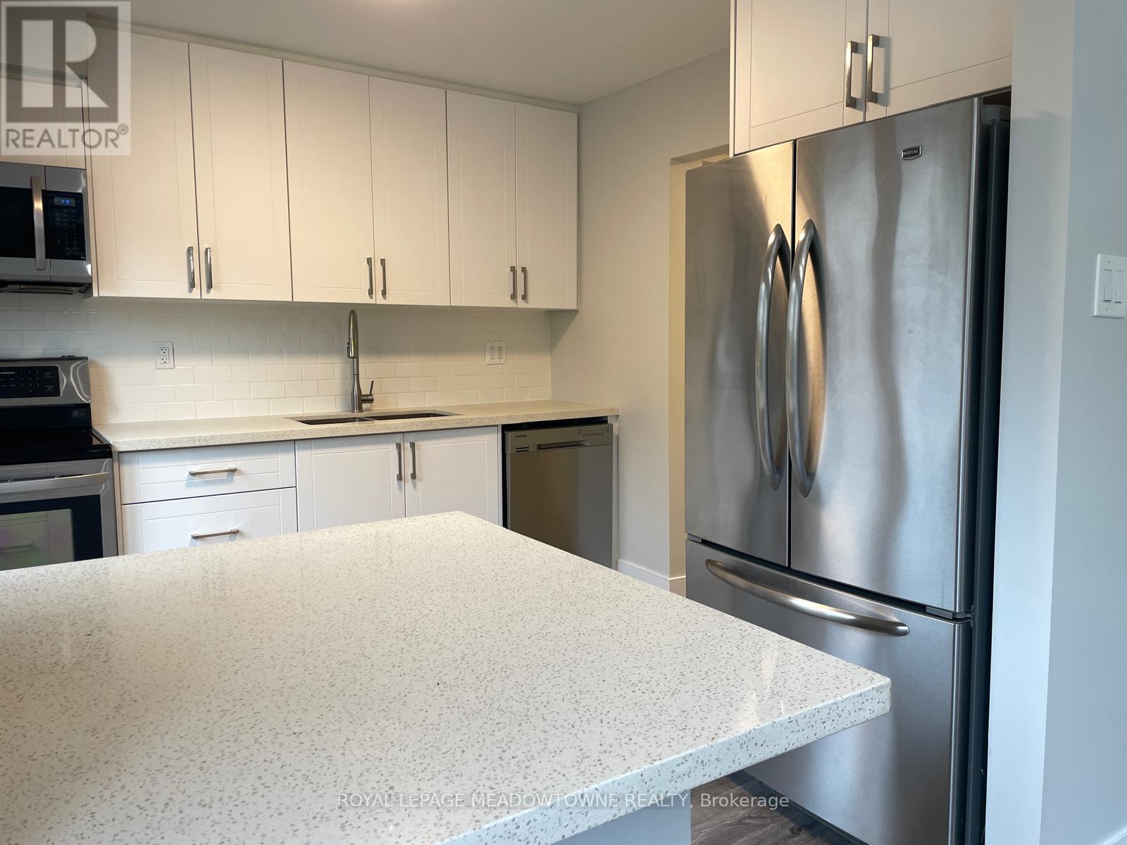 444 Vanier Drive, Milton (Bm Bronte Meadows), Ontario  L9T 4T4 - Photo 10 - W14097696