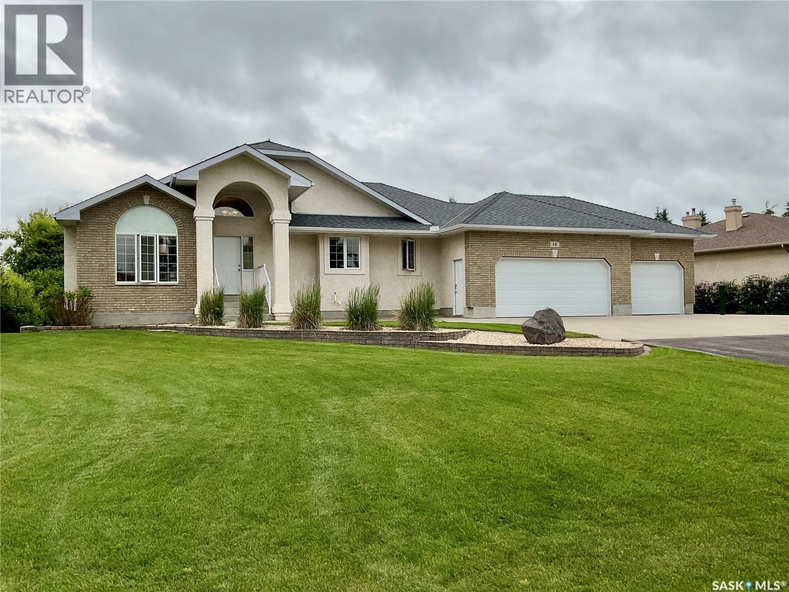 14 Lott Road, White City, Saskatchewan  S4L 5B1 - Photo 1 - SK051537