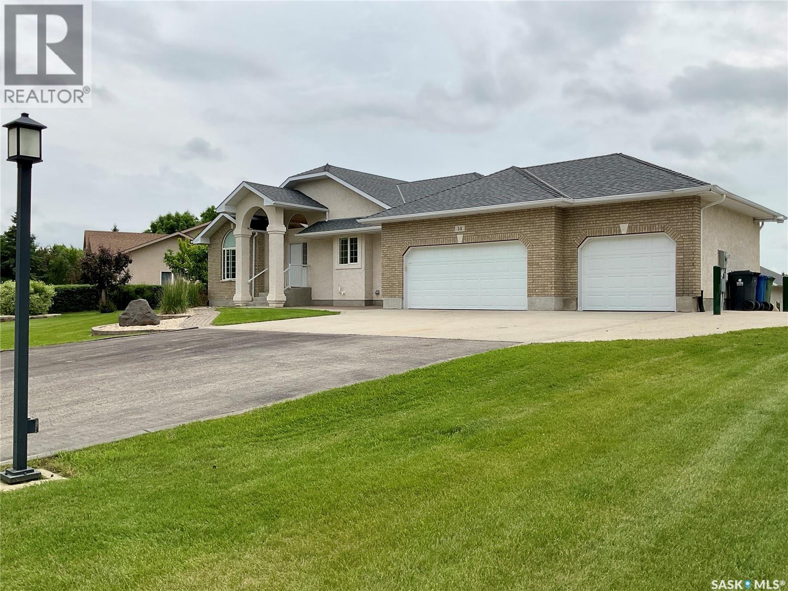 14 Lott Road, White City, Saskatchewan  S4L 5B1 - Photo 4 - SK051537