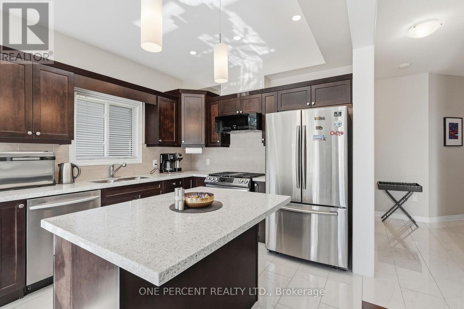 71 Laurent Avenue, Welland (Lincoln/crowland), Ontario  L3B 0E2 - Photo 11 - X14097448