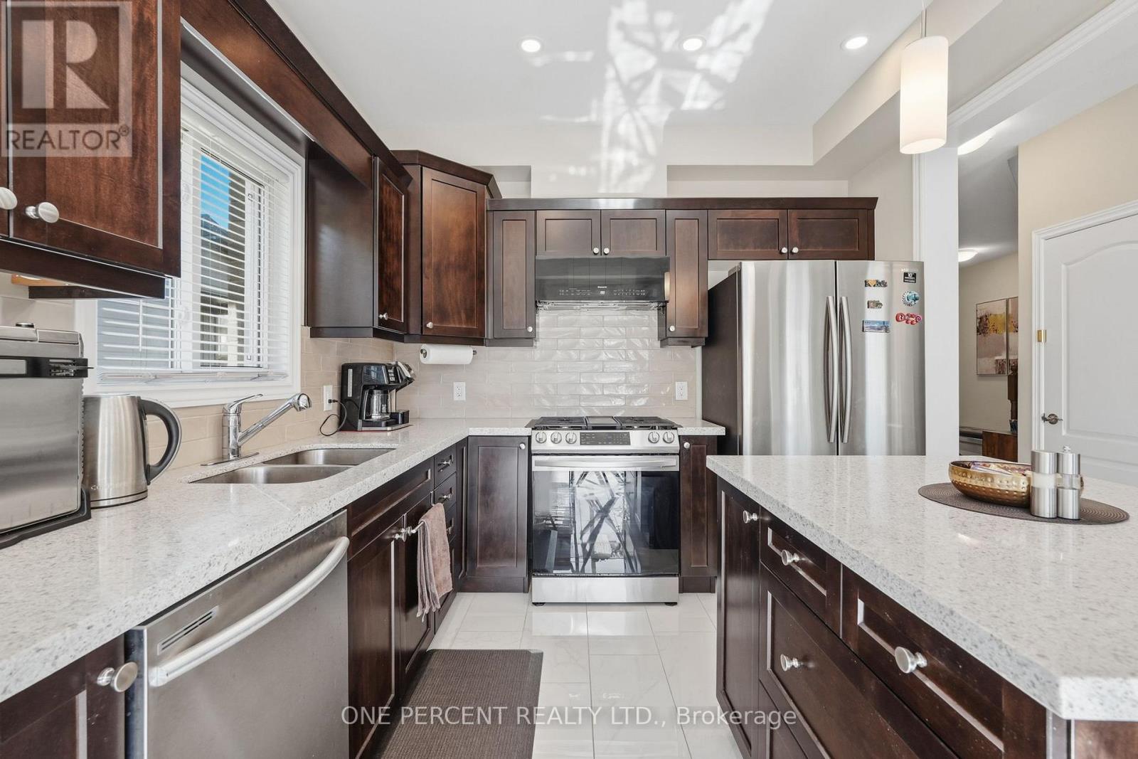 71 Laurent Avenue, Welland (Lincoln/crowland), Ontario  L3B 0E2 - Photo 12 - X14097448