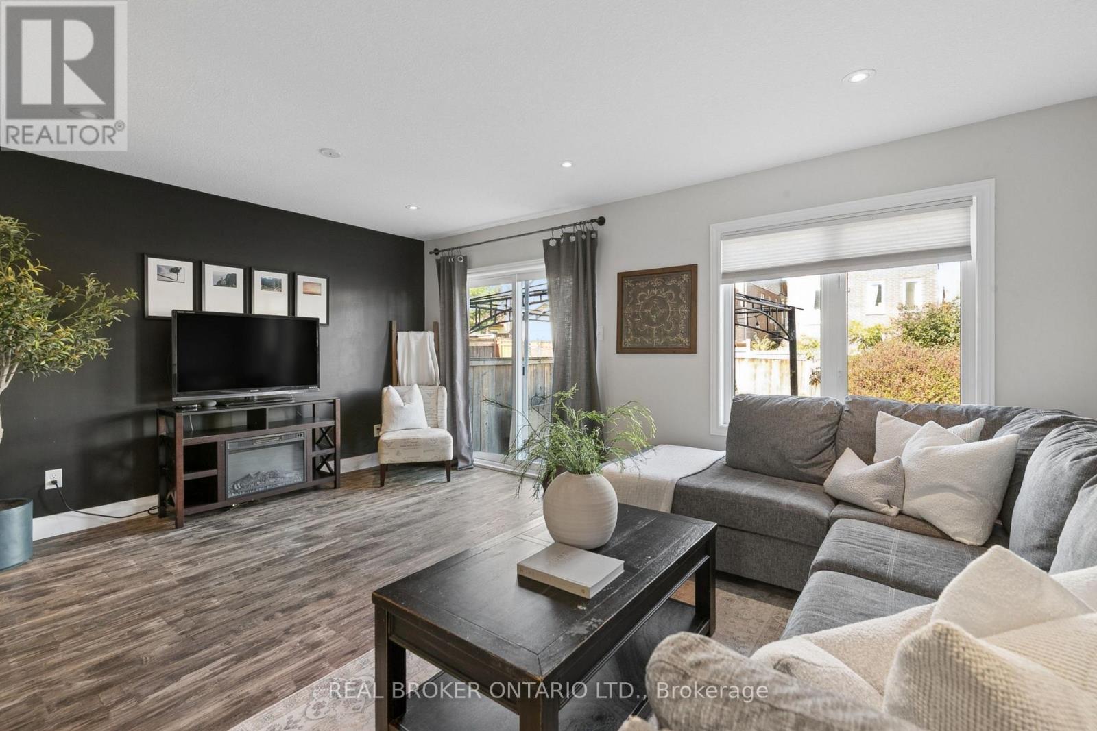 42 Renfrew Street, Kitchener, Ontario  N2R 0G5 - Photo 9 - X14097660