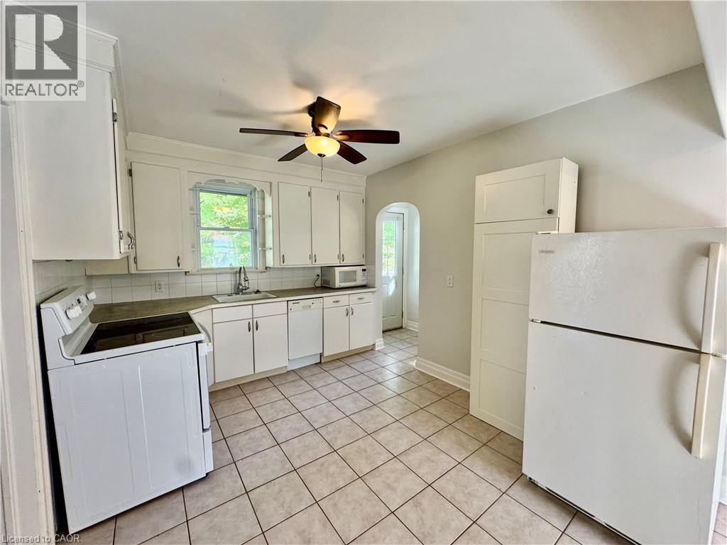 87 Allen Street W, Waterloo, Ontario  N2L 1E5 - Photo 5 - 40870997