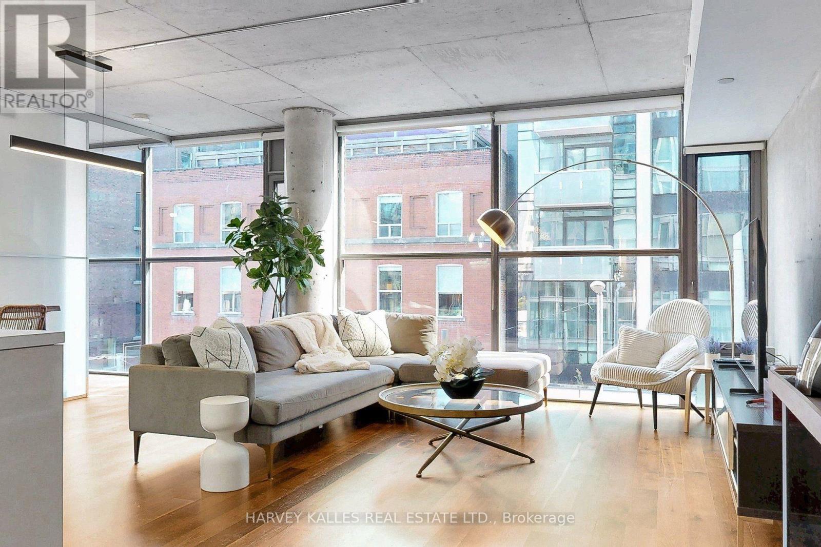 410 - 25 OXLEY STREET, Toronto, Ontario