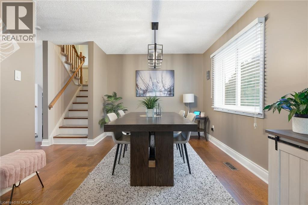 31 Karsh Crescent, Waterdown, Ontario  L0R 2H5 - Photo 8 - 40871775