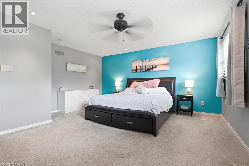 31 Karsh Crescent, Waterdown, Ontario  L0R 2H5 - Photo 14 - 40871775