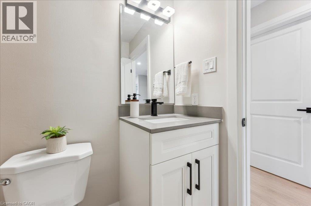 25 Valleyview Road Unit# 17, Kitchener, Ontario  N2E 1L5 - Photo 13 - 40872490