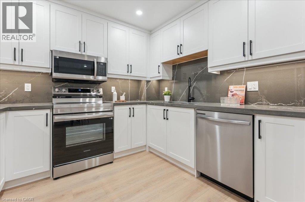 25 Valleyview Road Unit# 17, Kitchener, Ontario  N2E 1L5 - Photo 10 - 40872490
