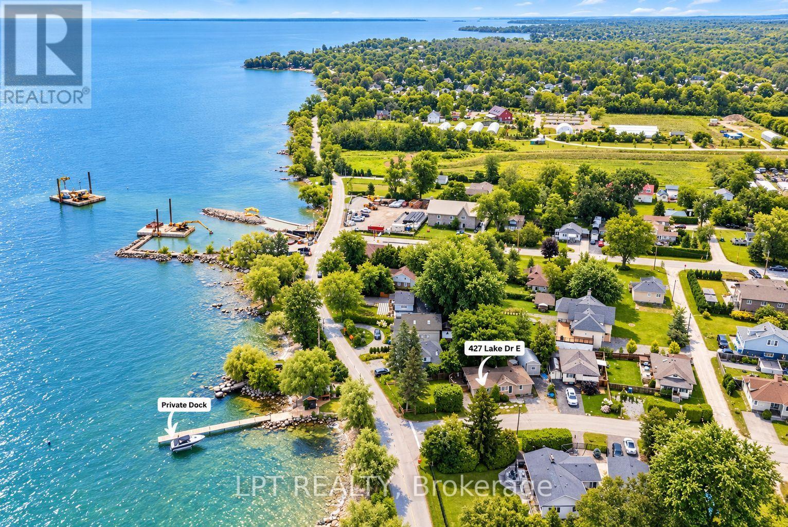 427 Lake Drive E, Georgina, Ontario  L0E 1S0 - Photo 2 - N14096596