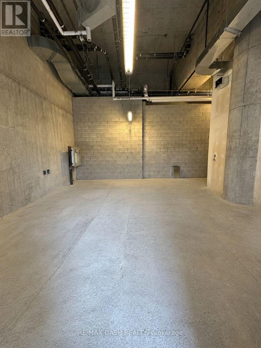 Unit B - 3065 Dufferin St Street, Toronto, Ontario  M6A 0C3 - Photo 3 - W12380795