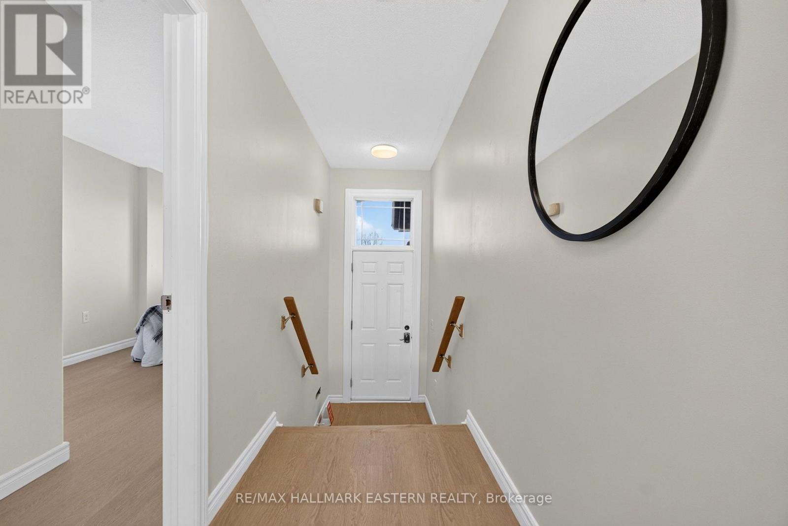 656 Clancy Crescent, Peterborough (Otonabee Ward 1), Ontario  K9K 2S3 - Photo 4 - X14097842