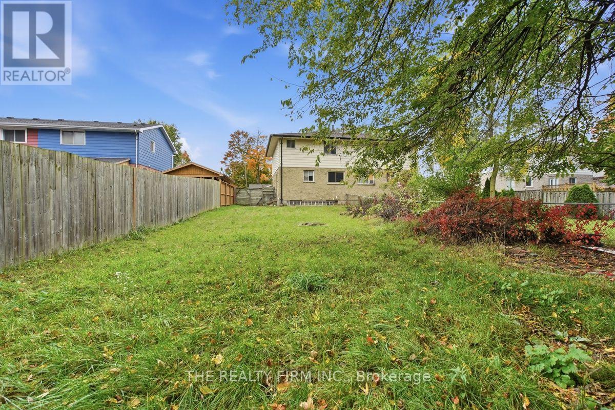 195-197 Southfield Drive, Strathroy-Caradoc, Ontario  N7G 3V3 - Photo 29 - X14097750