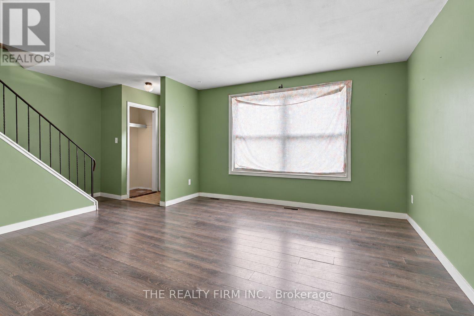195-197 Southfield Drive, Strathroy-Caradoc, Ontario  N7G 3V3 - Photo 6 - X14097750