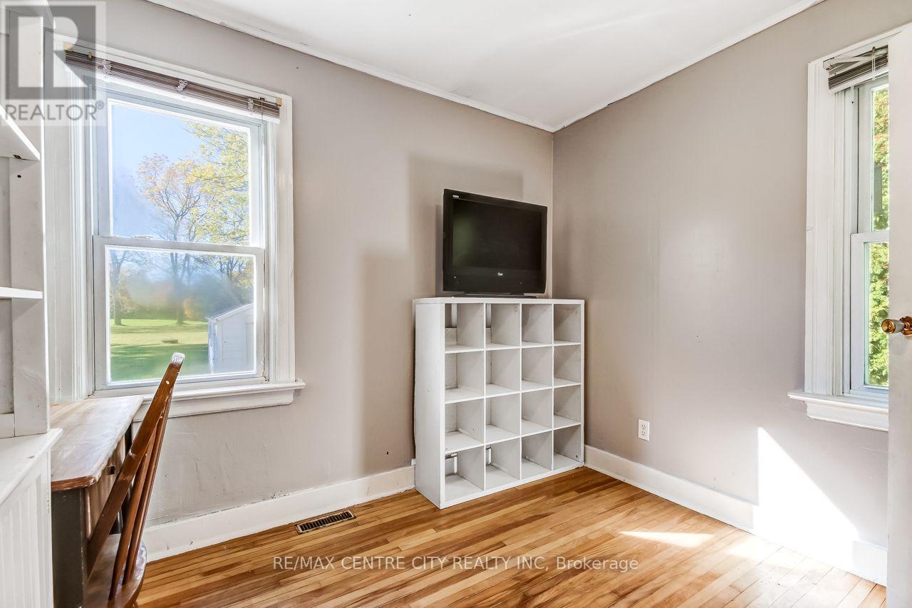 48 South Valerie Street, Central Elgin, Ontario  N5R 1A8 - Photo 10 - X14097788