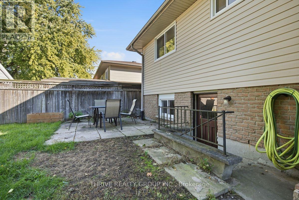 3 Parcreek Place, Strathroy-Caradoc, Ontario  N7G 3S1 - Photo 26 - X14097806