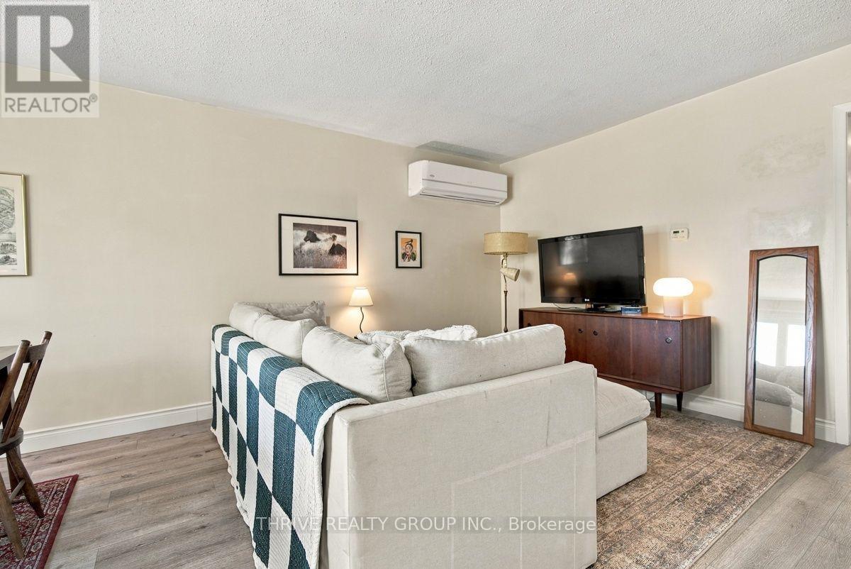 3 Parcreek Place, Strathroy-Caradoc, Ontario  N7G 3S1 - Photo 5 - X14097806