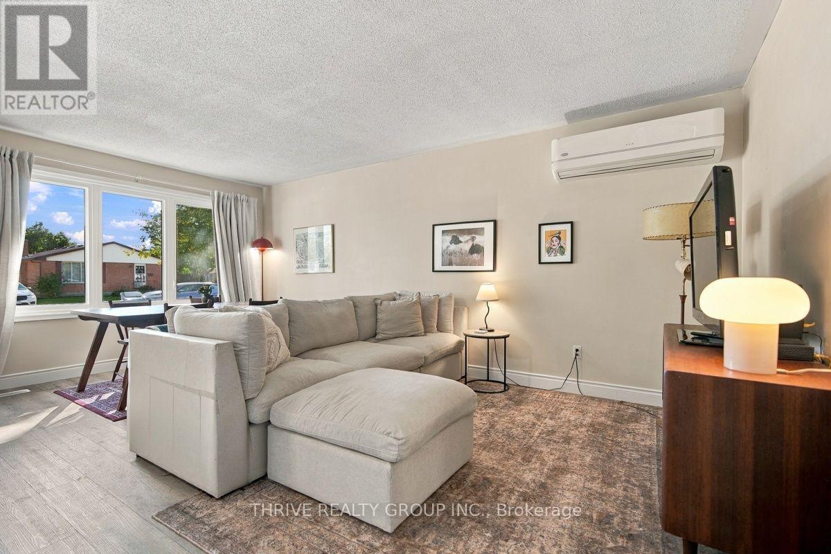 3 Parcreek Place, Strathroy-Caradoc, Ontario  N7G 3S1 - Photo 6 - X14097806